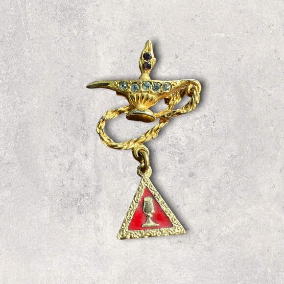 Free Mason Lapel Pin Cross Genie Lamp Rhinestone Shriner Lodge Goldtone Vintage - Picture 2 of 6